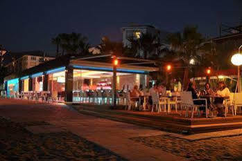 Otel Delfino Boutique 3*